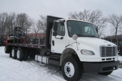 2012freightlinerflatbedmoffetttruck_stk5904 (1)