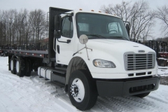 2012freightlinerflatbedmoffetttruck_stk5904 (12)