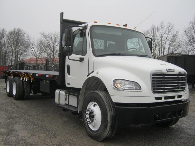2011 Freightliner M2-106 Business Class With Princeton/Moffett Combo Mounting Kit