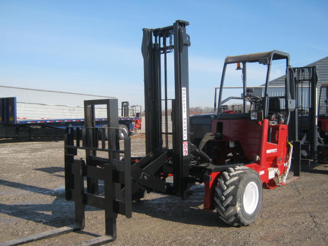 2007 Moffett M55P