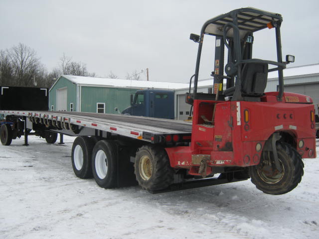 2006 Fontaine 46' X 102" Flatbed Steel/Aluminum Combo Moffett/Princeton Trailer For Sale