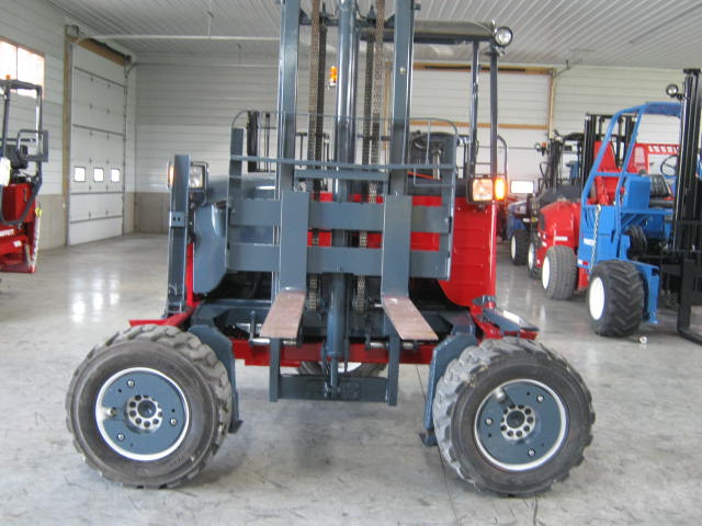 Rare Truck Mounted Forklift: 2006 MOFFETT M55.4 4W 4-Way With 12 Foot Mast