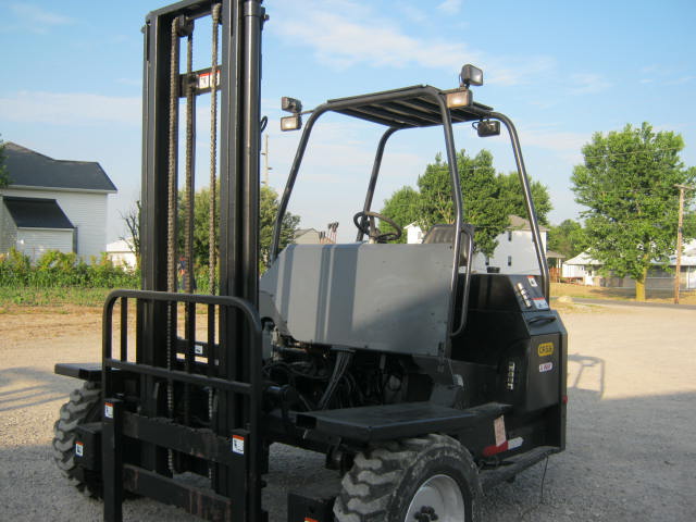 2013 Palfinger CR55 4 WAY Truck Mounted Forklift With 12 Foot High Mast For Sale