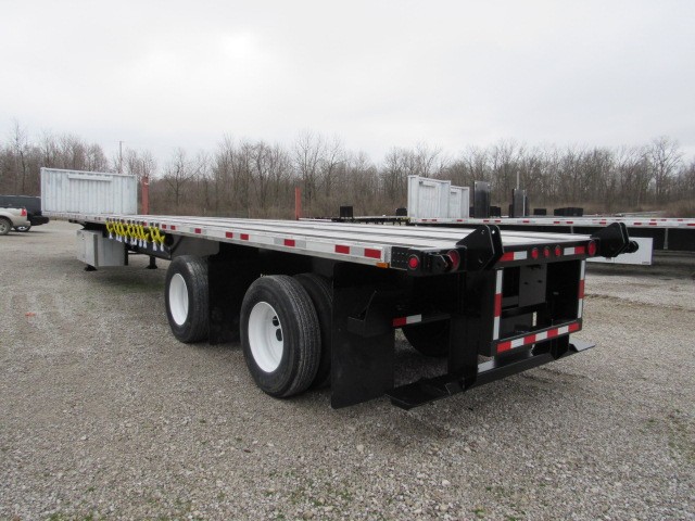 2012 Utility 48' X 102" Spread Axle Aluminum/Steel Combo Flatbed Moffett Trailer Mounted/Princeton Piggyback Forklift Trailer For Sale