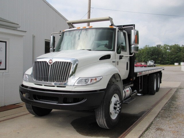 2014 International DuraStar 4400 Flatbed Princeton/Moffett Truck For Sale