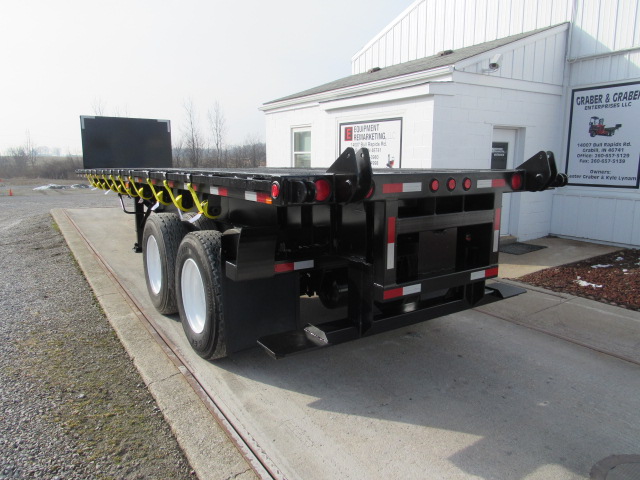 2006 Wade 32" X 96" Flatbed Trailer With Princeton Piggyback/Moffett Forklift Mounting Provisions For Sale
